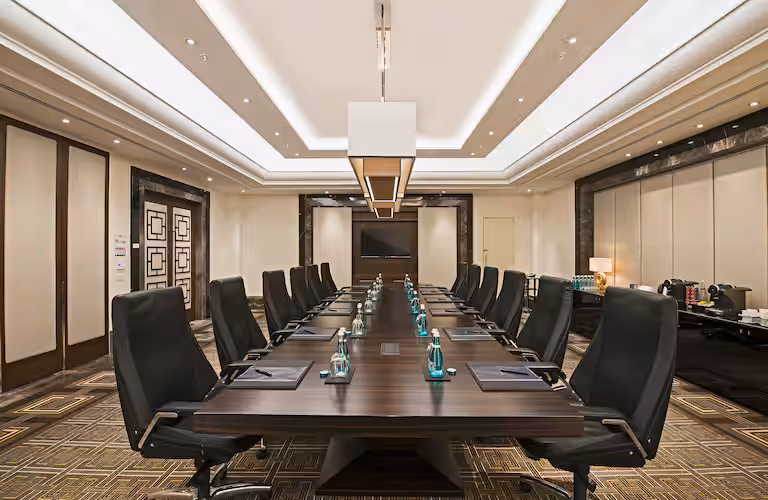 هيلتون إسطنبول بومونتي