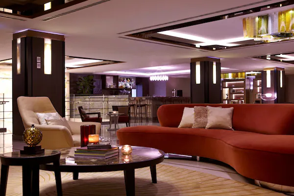 فندق رينسانس إسطنبول بولات البوسفور