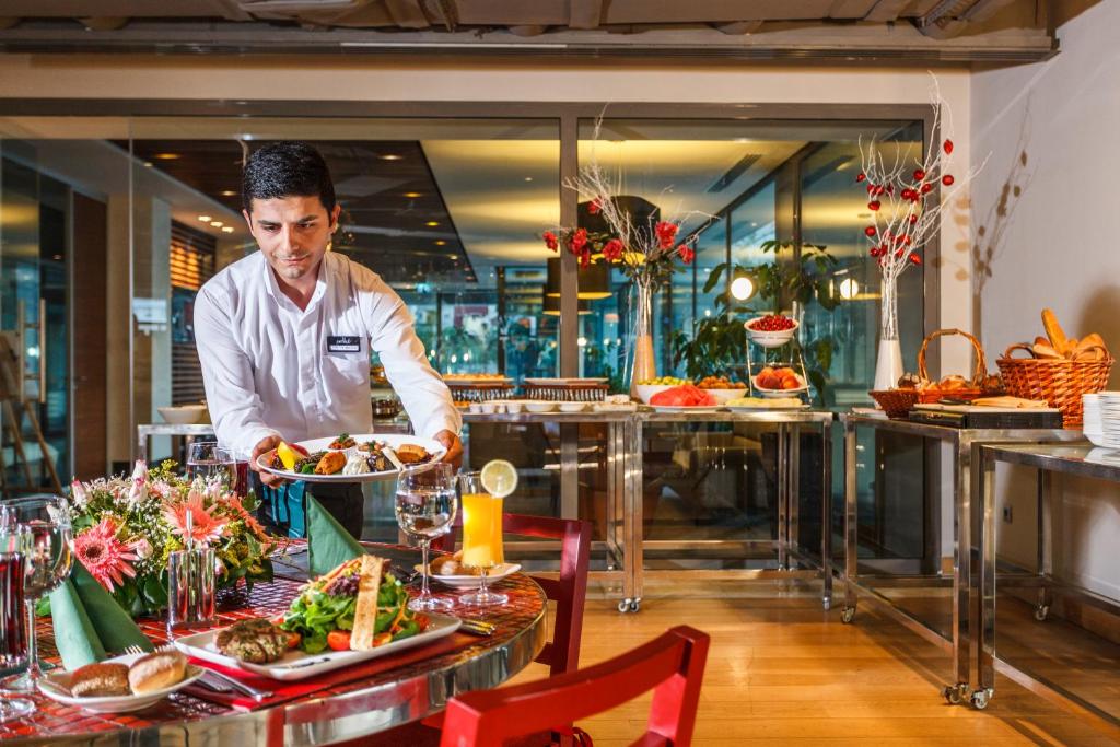 فريزر بليس أنتاسيا إسطنبول