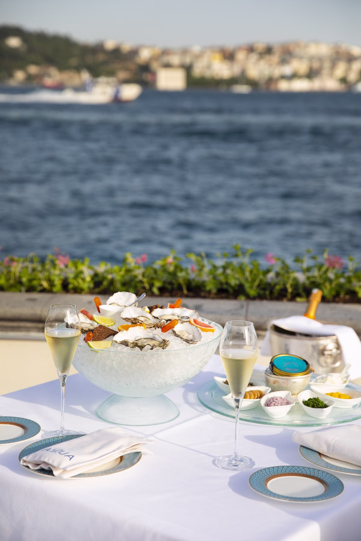 فور سيزونز إسطنبول على البوسفور