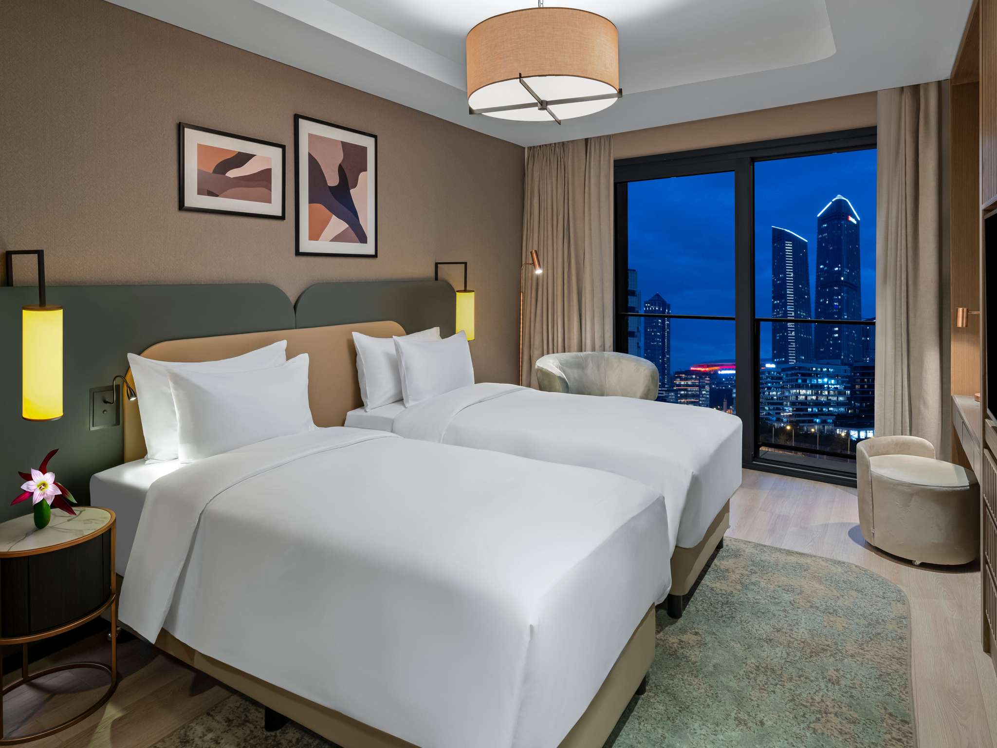 Superior Two Bedroom Apartment