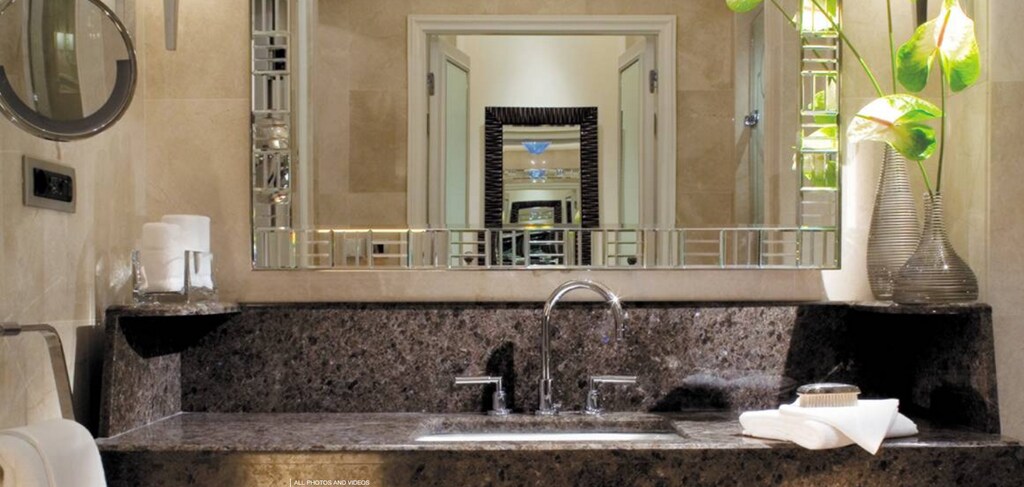 One-Bedroom Bosphorus Suite